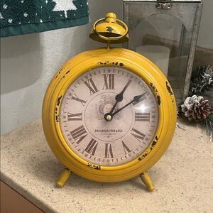 Madison Rustic Yellow Wall Clock